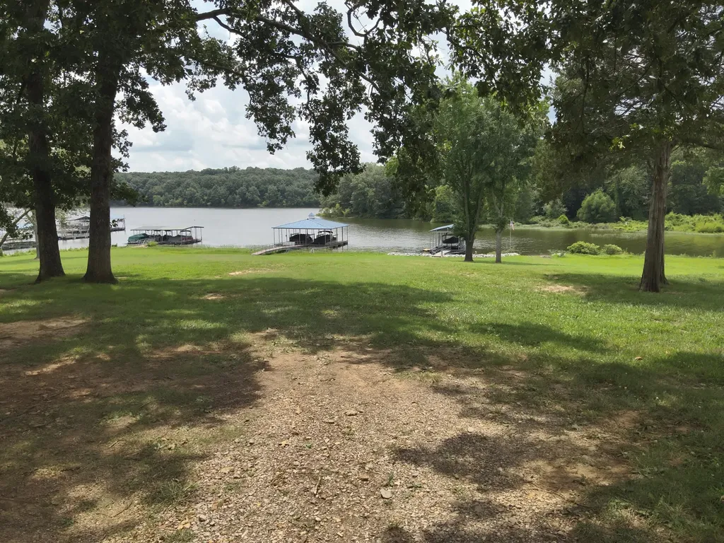 Lot 72 Buckhorn Circle Gilbertsville KY 42044
