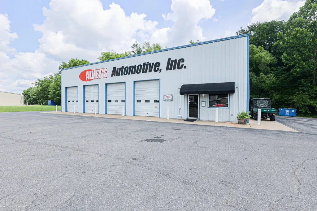 2344 New Holt Road Paducah KY 42001