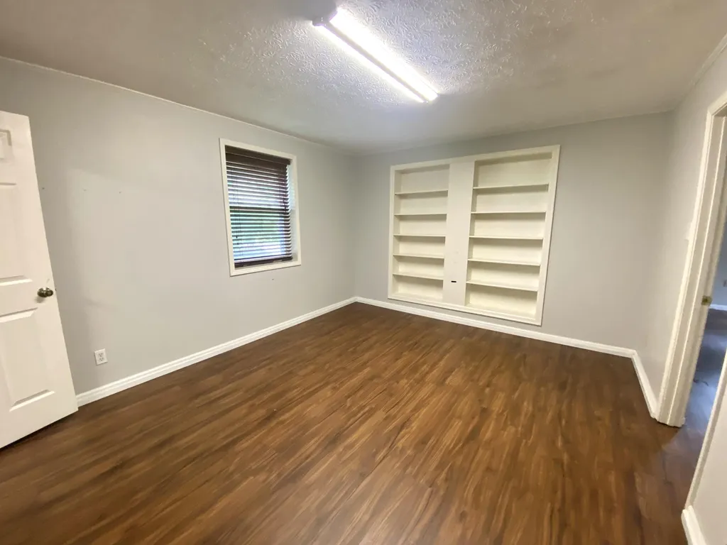 78 Ash Street Calvert City KY 42029