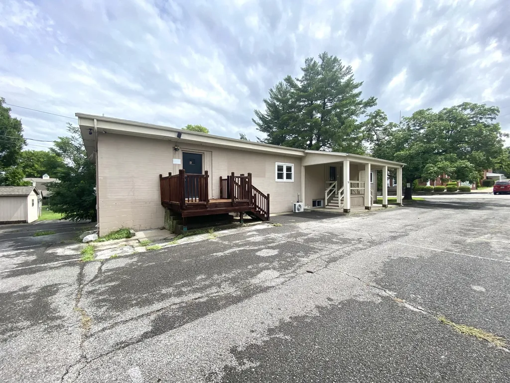 78 Ash Street Calvert City KY 42029