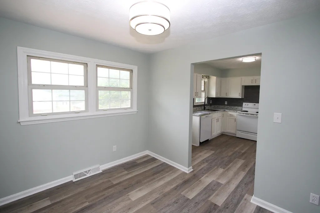520 Henrico Road Harrodsburg KY 40330