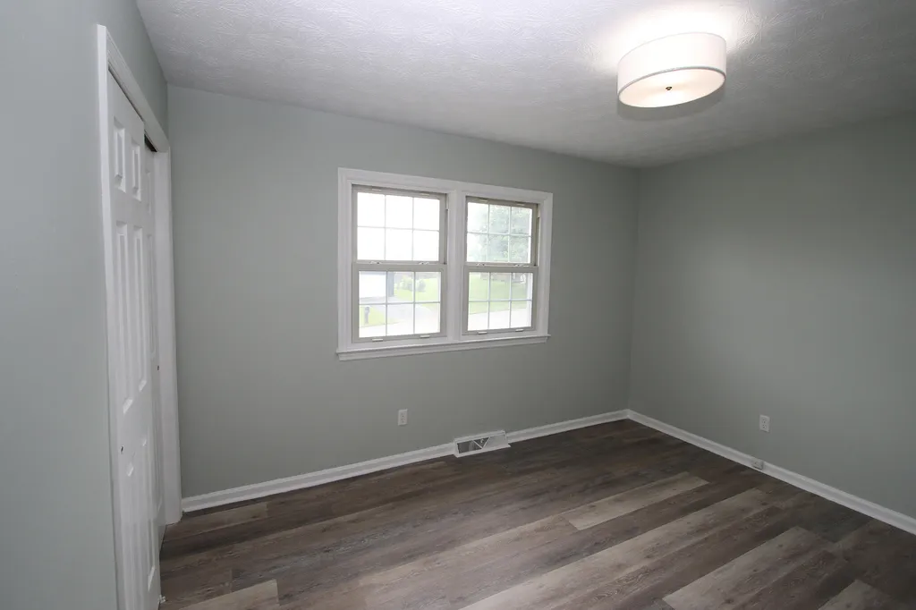 520 Henrico Road Harrodsburg KY 40330