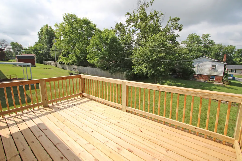 520 Henrico Road Harrodsburg KY 40330