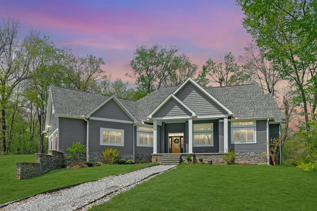 171 Young Road Hickory KY 42051
