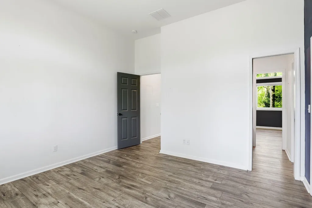 171 Young Road Hickory KY 42051