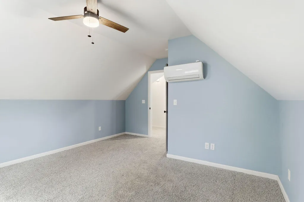 171 Young Road Hickory KY 42051
