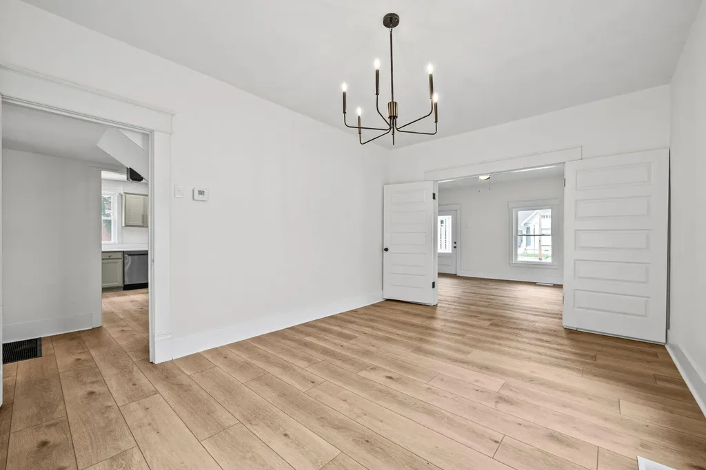 1716 S Virginia Street Hopkinsville KY 42240