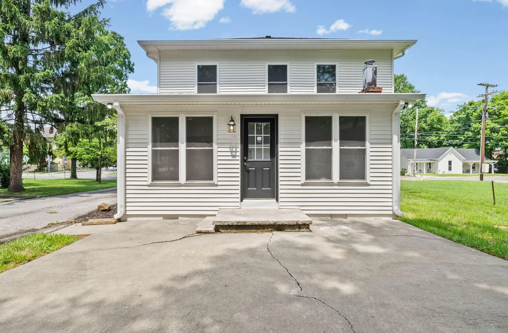 1716 S Virginia Street Hopkinsville KY 42240