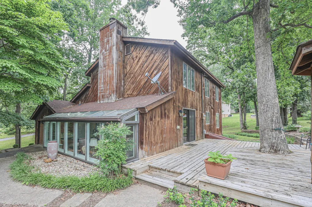 116 Delaware Road Gilbertsville KY 42044