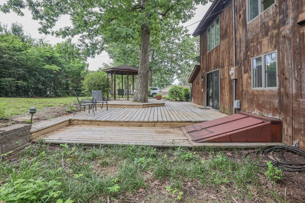 116 Delaware Road Gilbertsville KY 42044