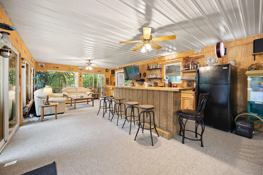1060 Stone Gate Drive Burnside KY 42519