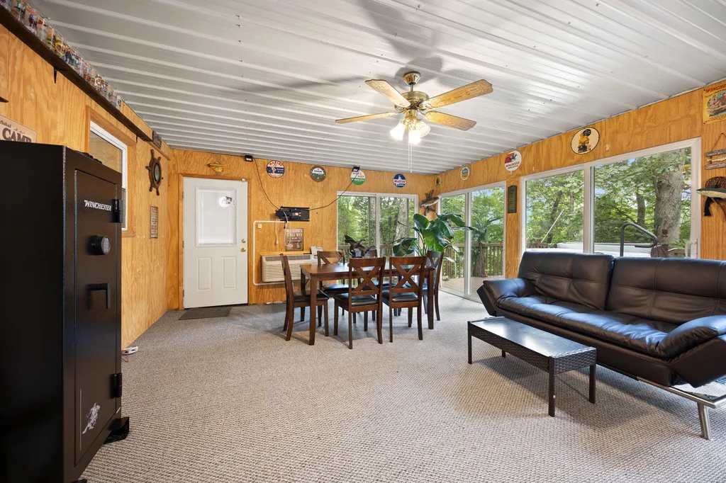 1060 Stone Gate Drive Burnside KY 42519
