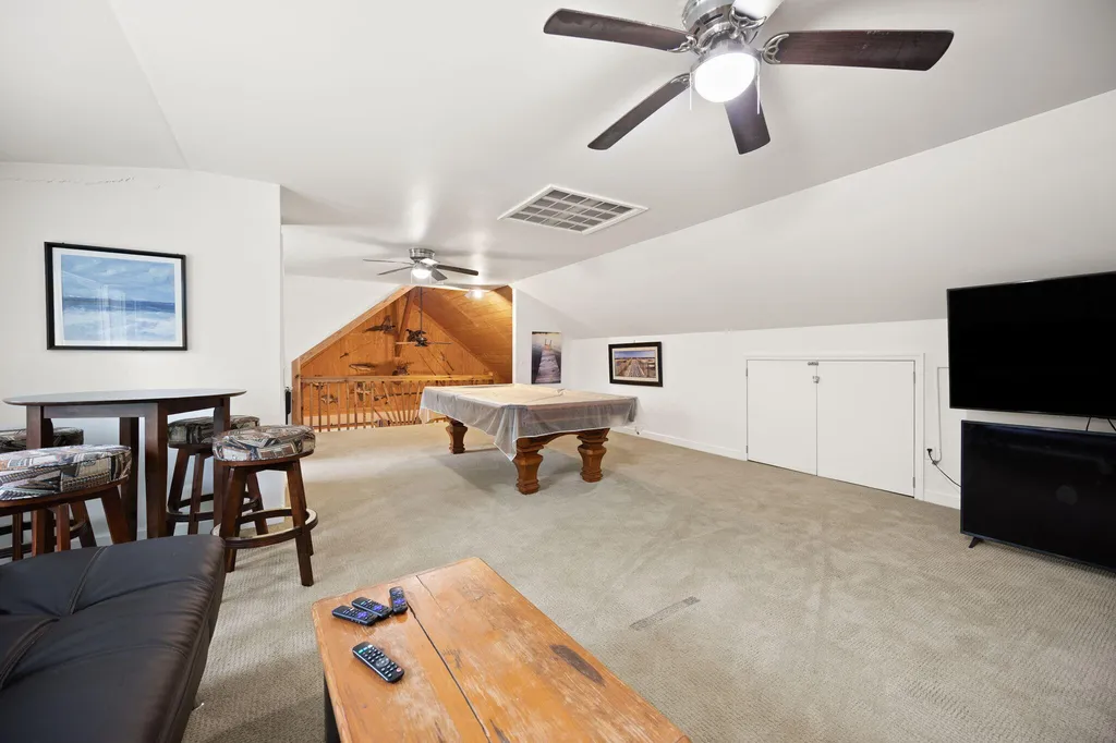 1060 Stone Gate Drive Burnside KY 42519