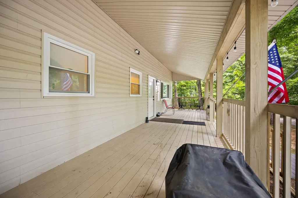 1060 Stone Gate Drive Burnside KY 42519