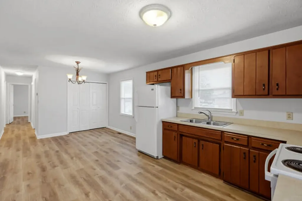106 Eagle Drive Lawrenceburg KY 40342