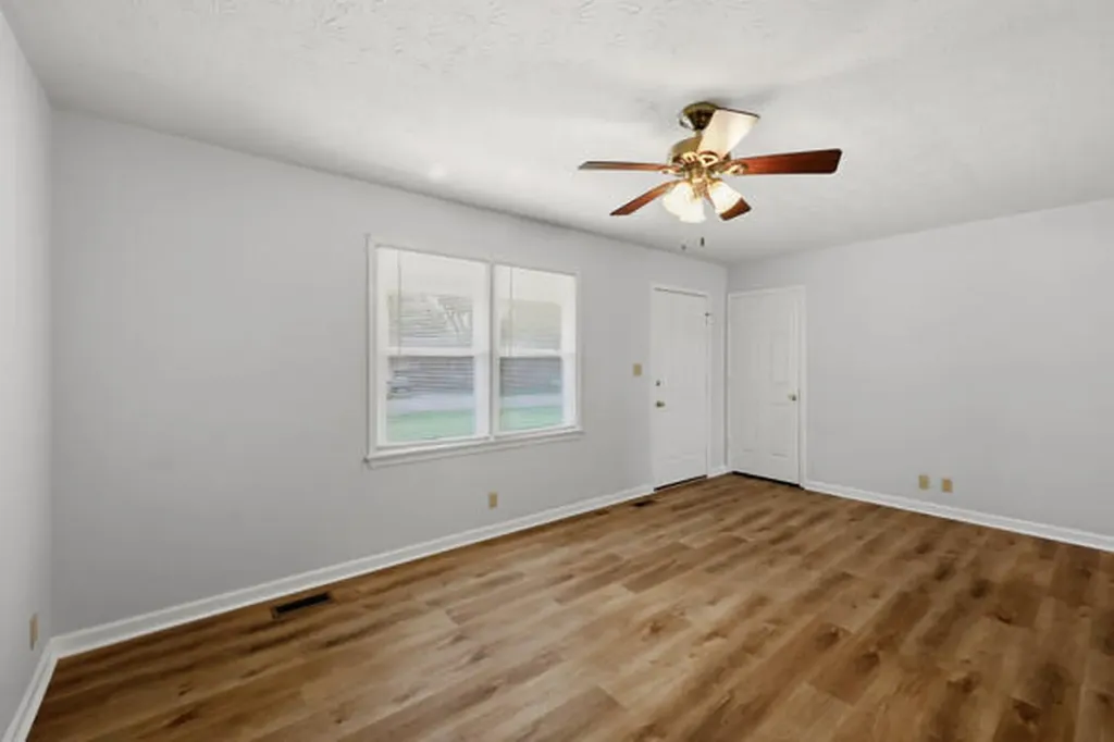 106 Eagle Drive Lawrenceburg KY 40342