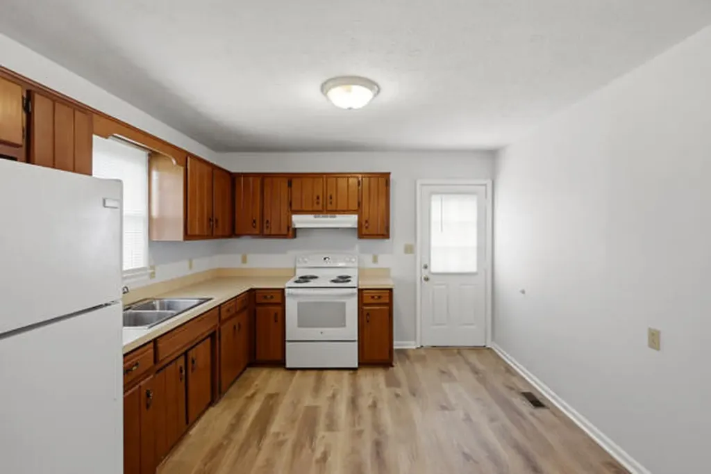 106 Eagle Drive Lawrenceburg KY 40342