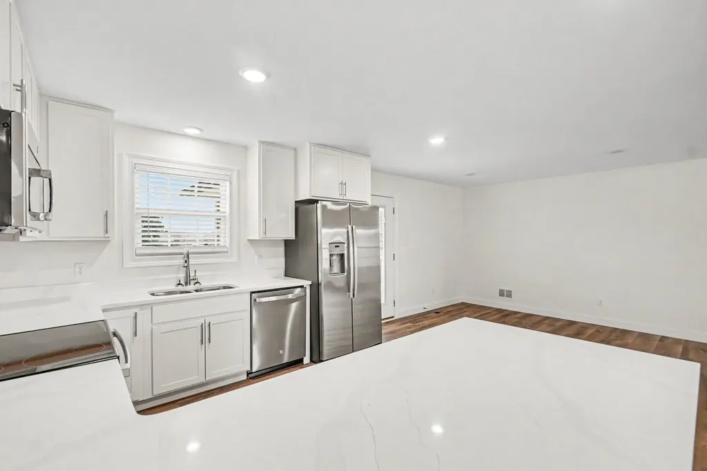 169 Central Park Avenue Berea KY 40403