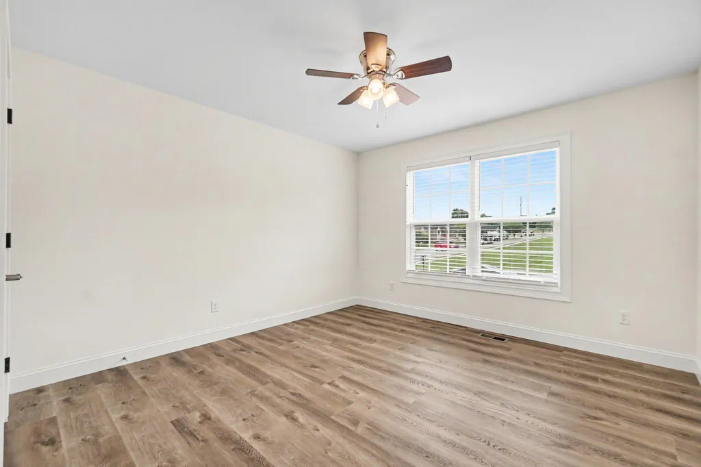 169 Central Park Avenue Berea KY 40403