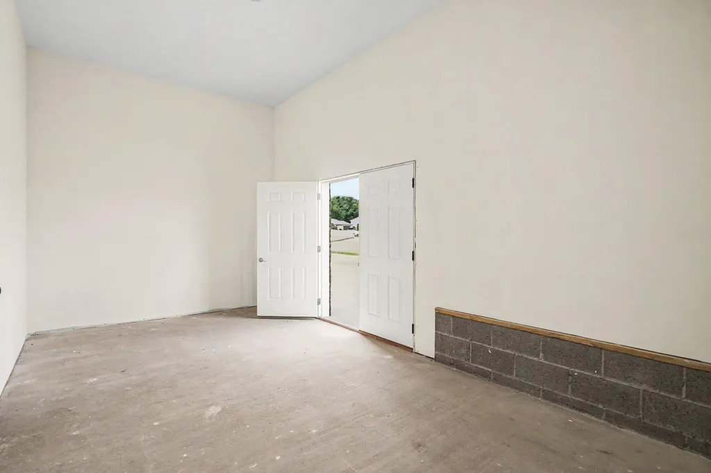 169 Central Park Avenue Berea KY 40403