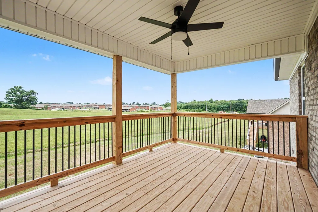 169 Central Park Avenue Berea KY 40403