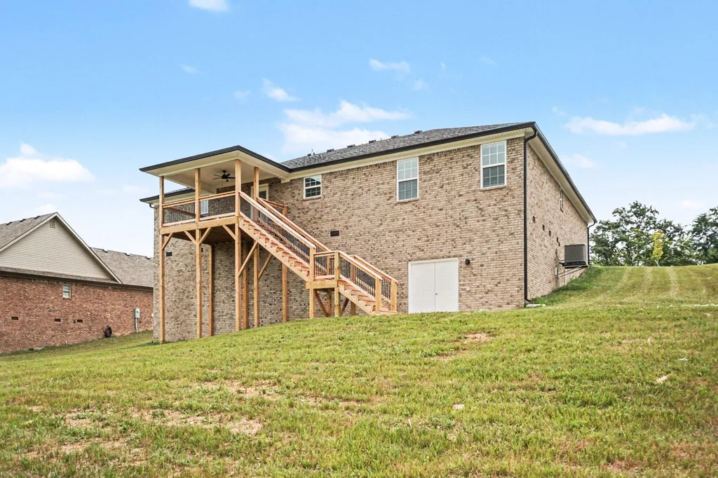 169 Central Park Avenue Berea KY 40403