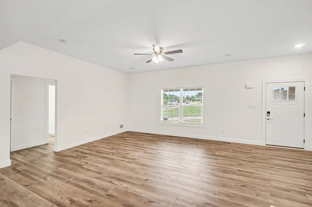 169 Central Park Avenue Berea KY 40403