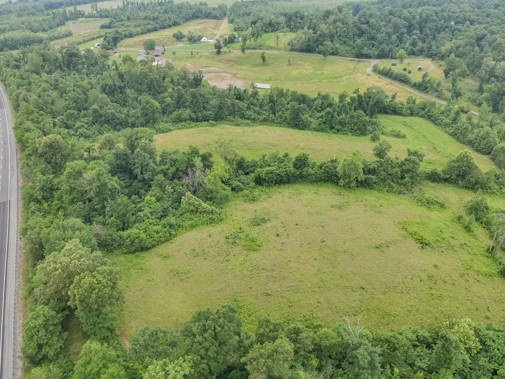 3272 Tom Lane Road Benton KY 42025