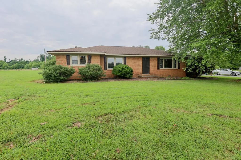 3272 Tom Lane Road Benton KY 42025
