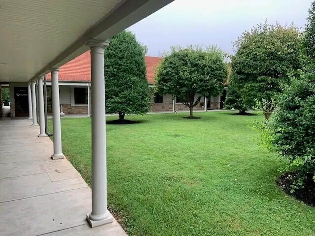 2134 2134 Nicholasville Road Suite 13 Road Lexington KY 40503