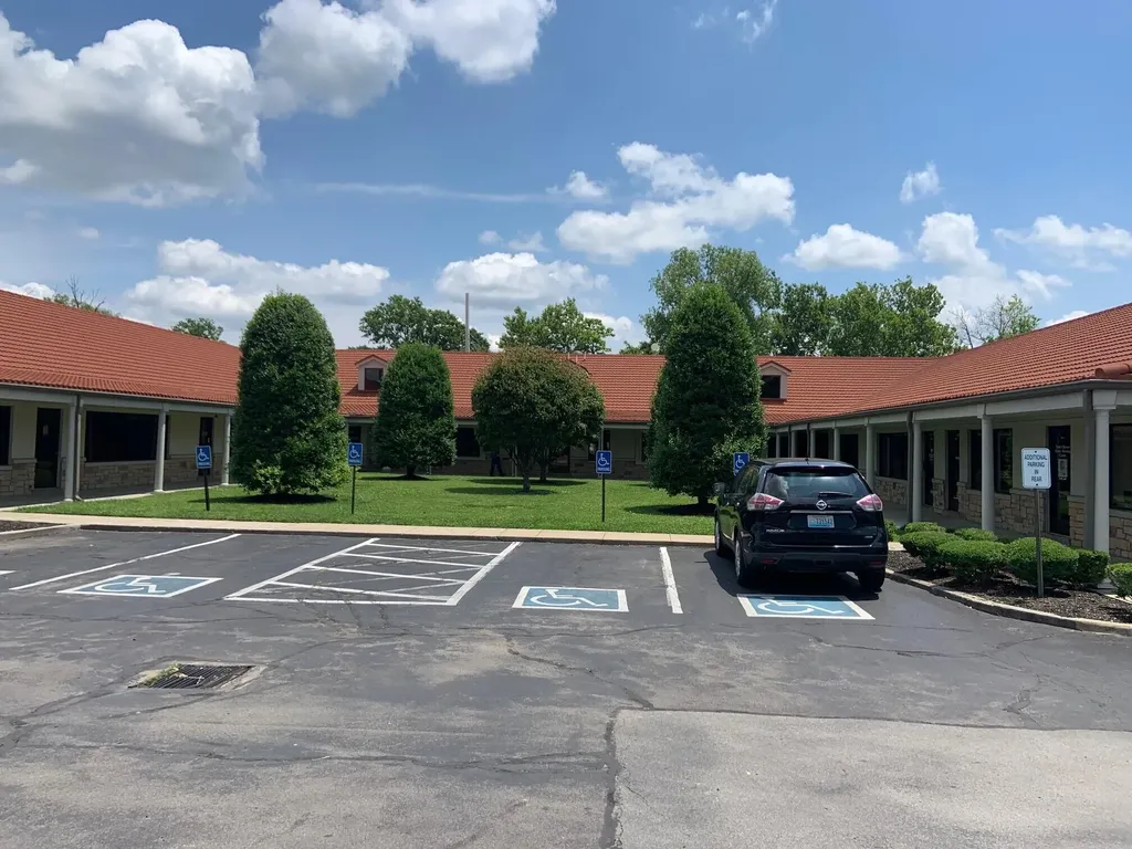 2134 2134 Nicholasville Road Suite 13 Road Lexington KY 40503