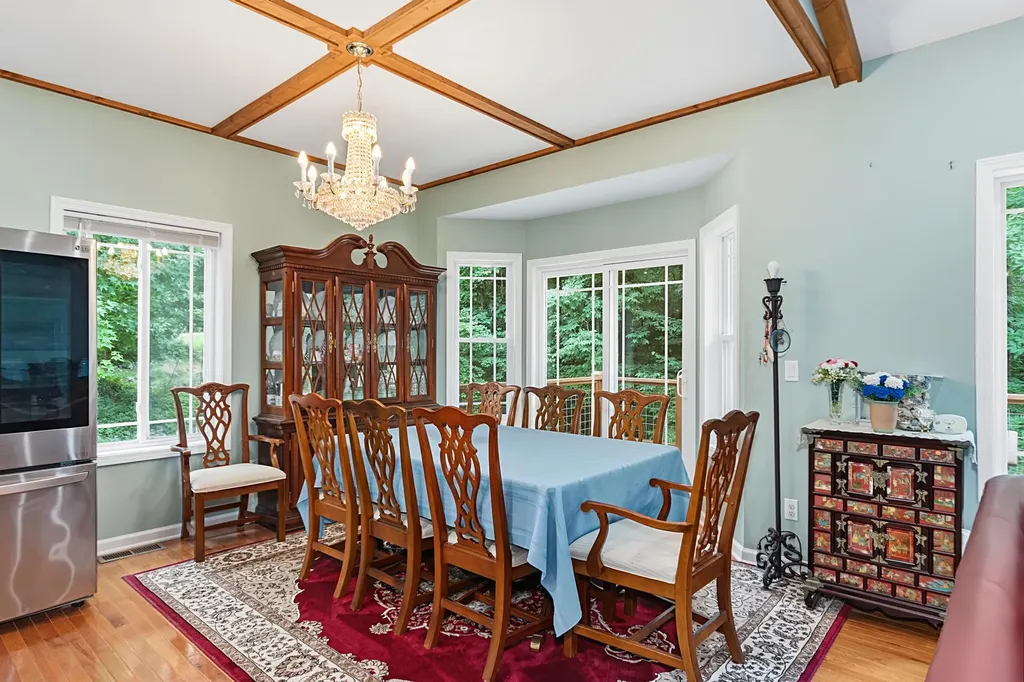 134 Tall Oaks Circle Cadiz KY 42211