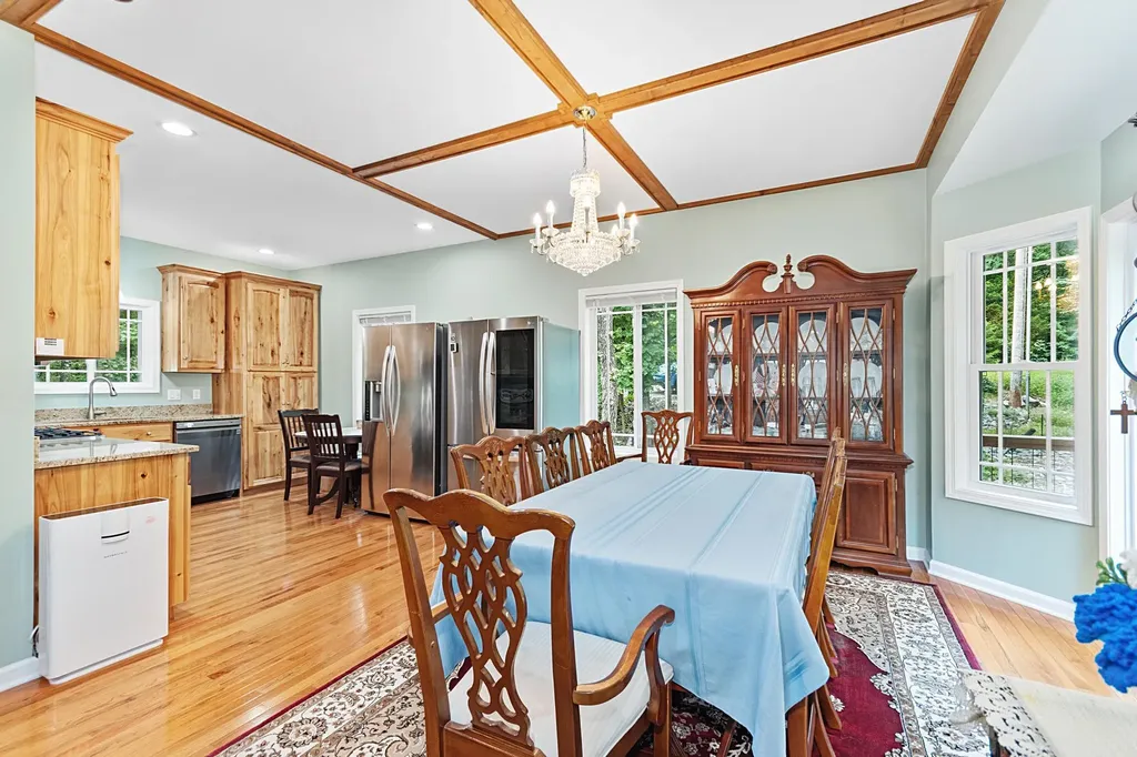 134 Tall Oaks Circle Cadiz KY 42211