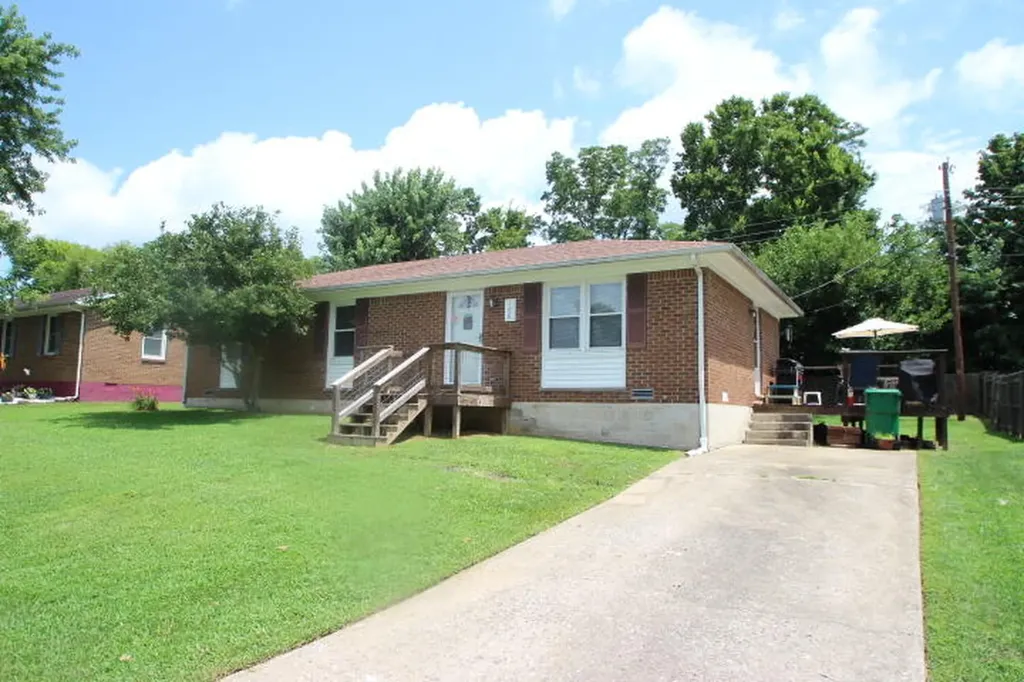 108 Dove Drive Lawrenceburg KY 40342