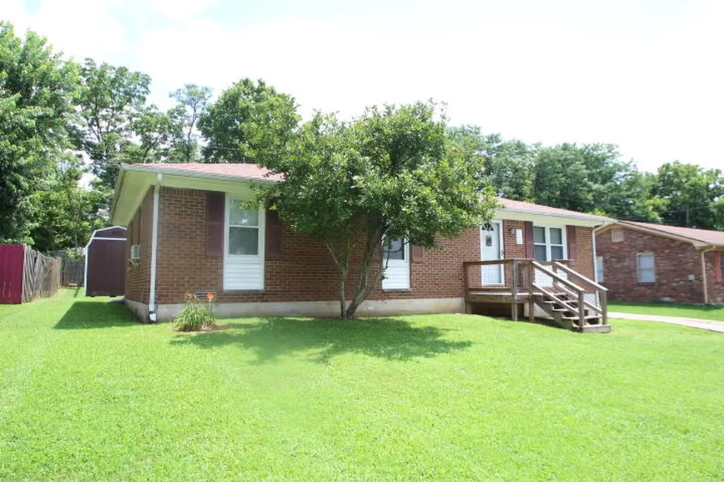 108 Dove Drive Lawrenceburg KY 40342