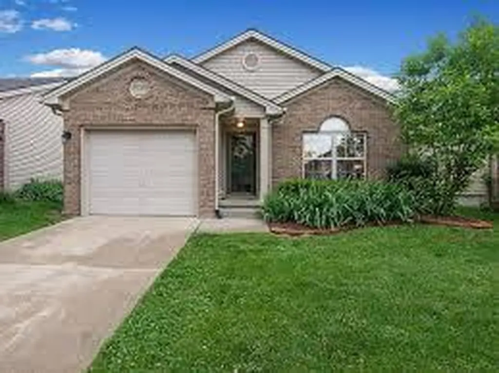 3025 Maddie Lane Lexington KY 40511