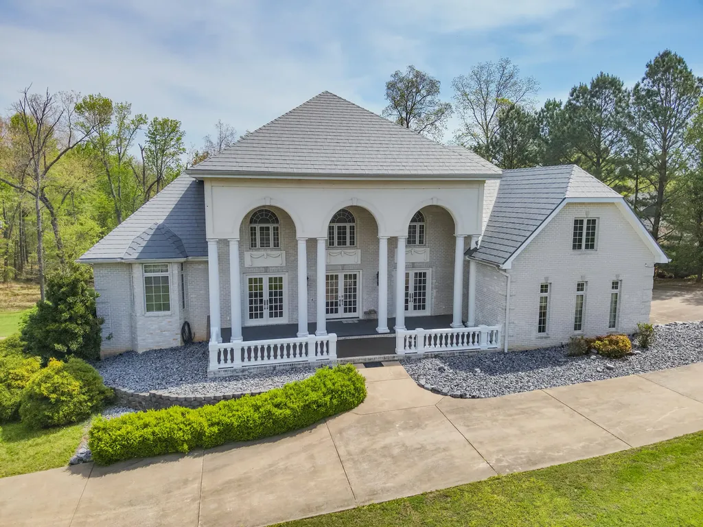 23 Tralee Court Benton KY 42025