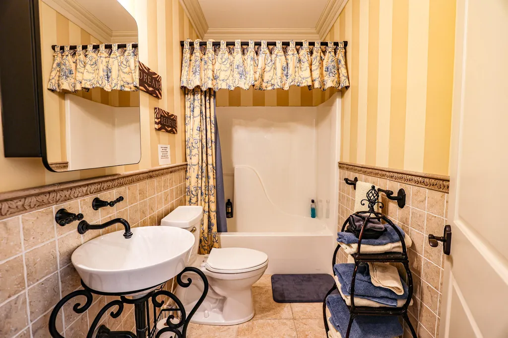 23 Tralee Court Benton KY 42025