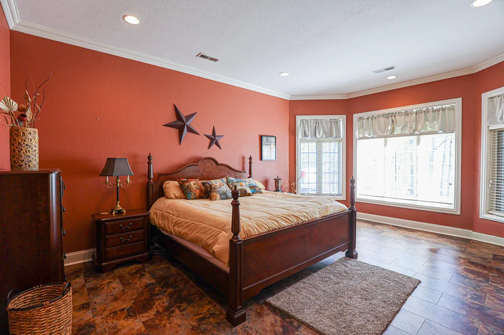 23 Tralee Court Benton KY 42025