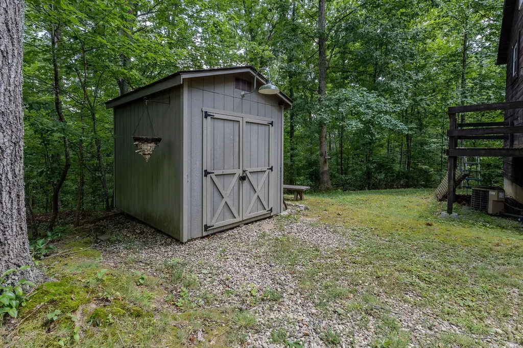 390 Whispering Oaks Morehead KY 40351