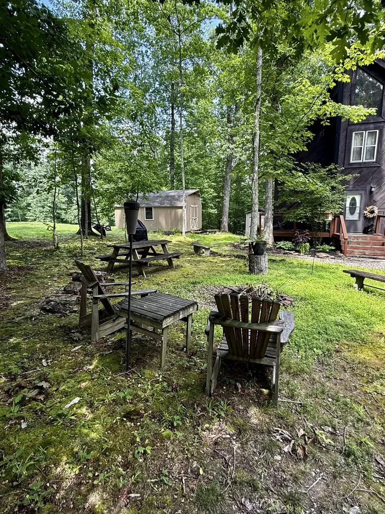 390 Whispering Oaks Morehead KY 40351