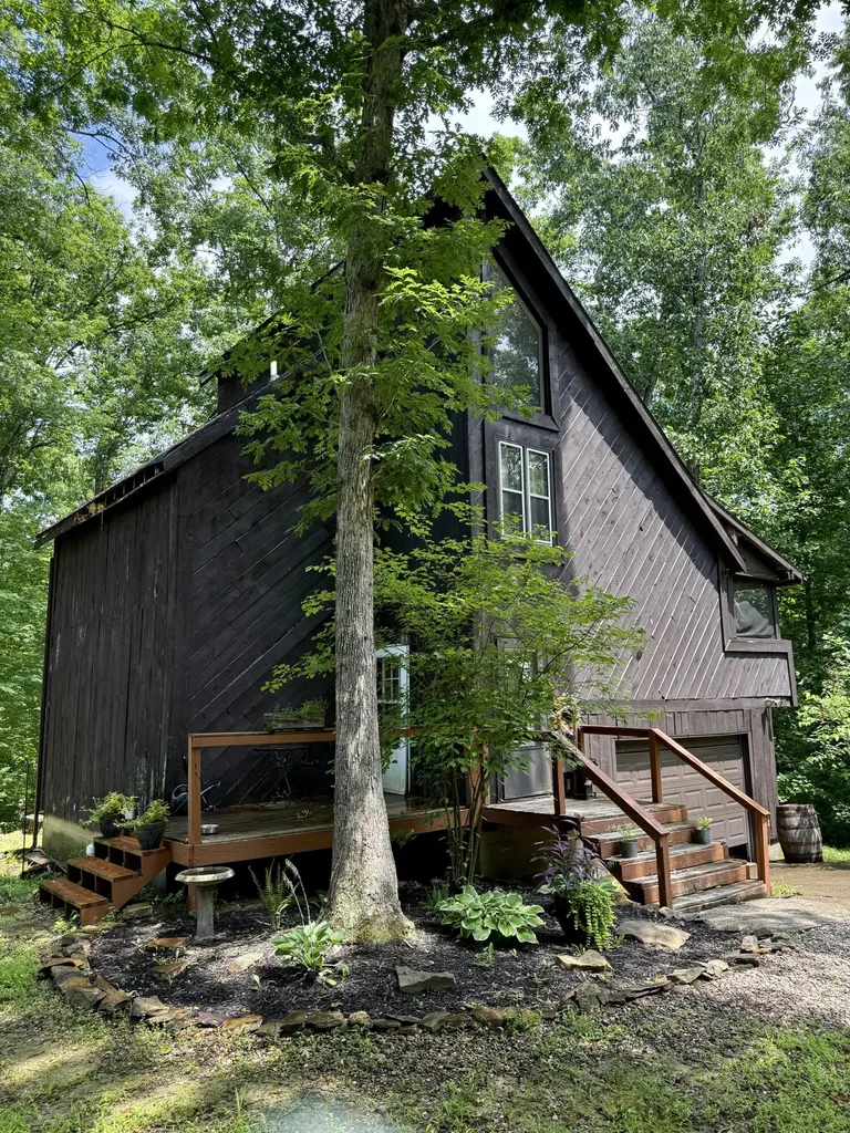 390 Whispering Oaks Morehead KY 40351