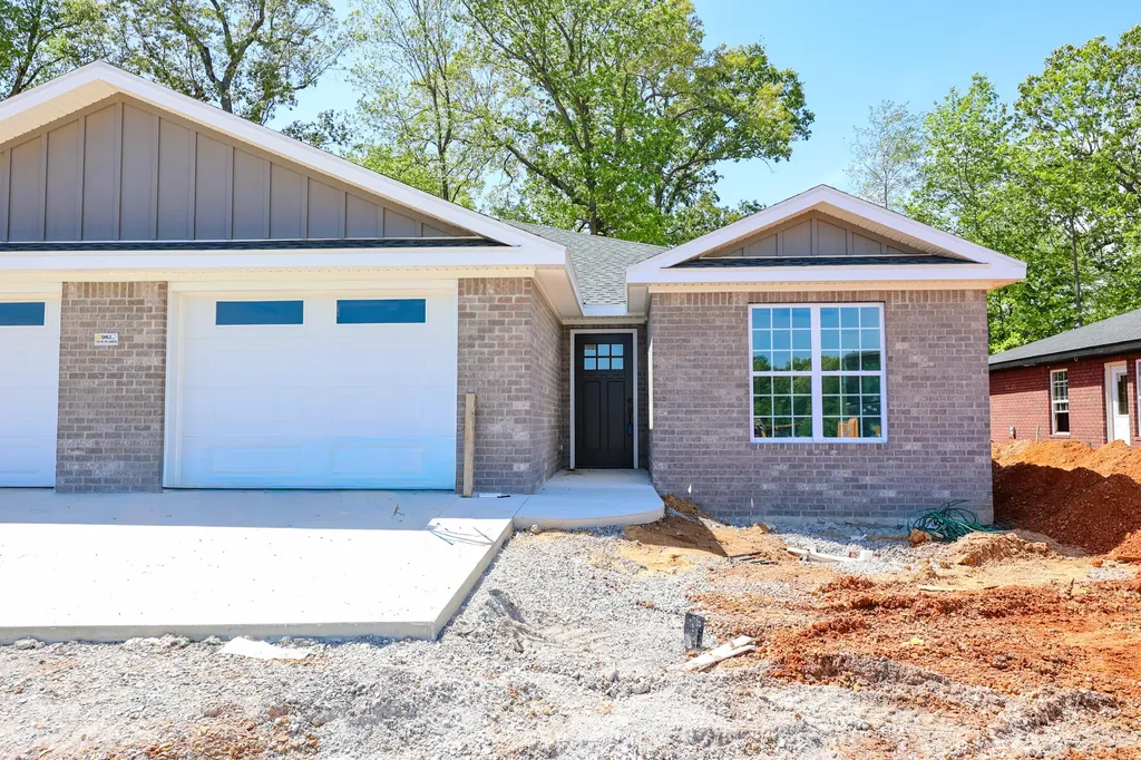 155 Blanton Court Paducah KY 42003