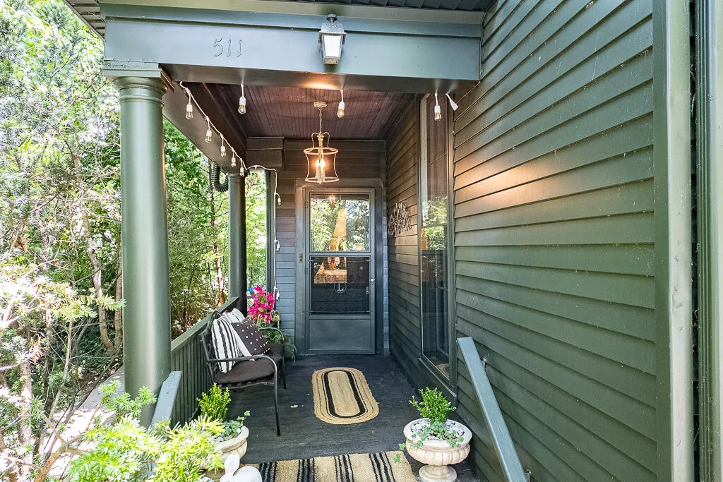 511-513 Capital Avenue Frankfort KY 40601