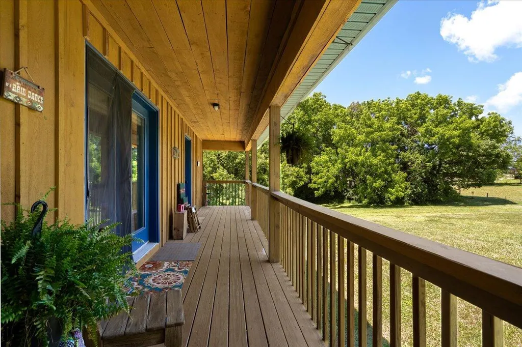 255 Galloway Road Stamping Ground KY 40379