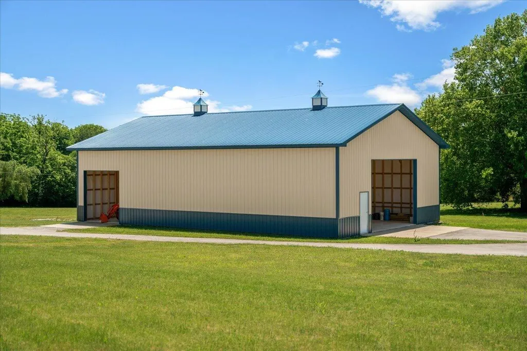255 Galloway Road Stamping Ground KY 40379