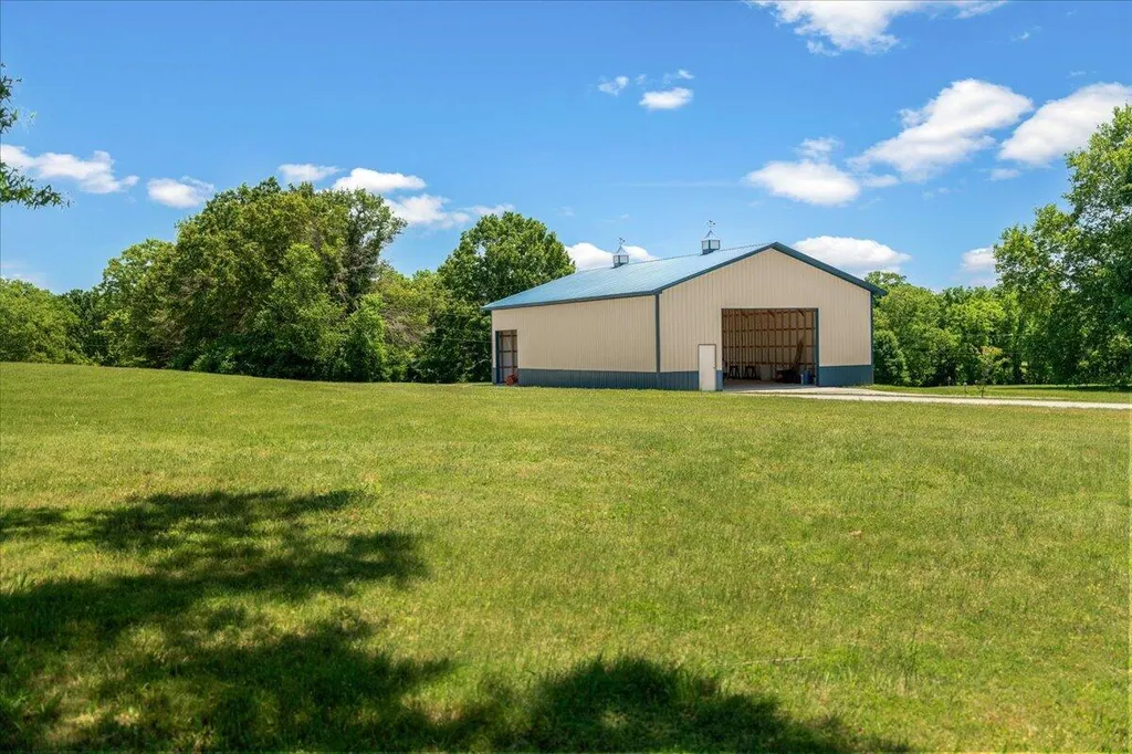 255 Galloway Road Stamping Ground KY 40379