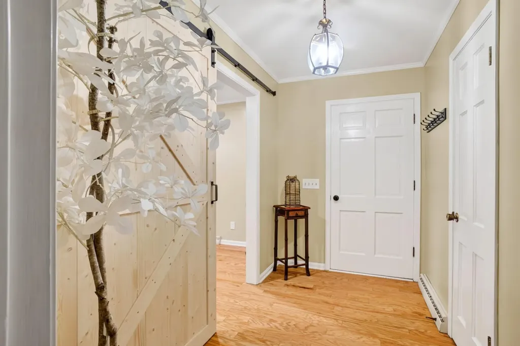 1207 E Dogwood Murray KY 42071