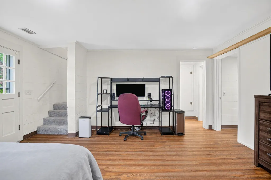 1207 E Dogwood Murray KY 42071