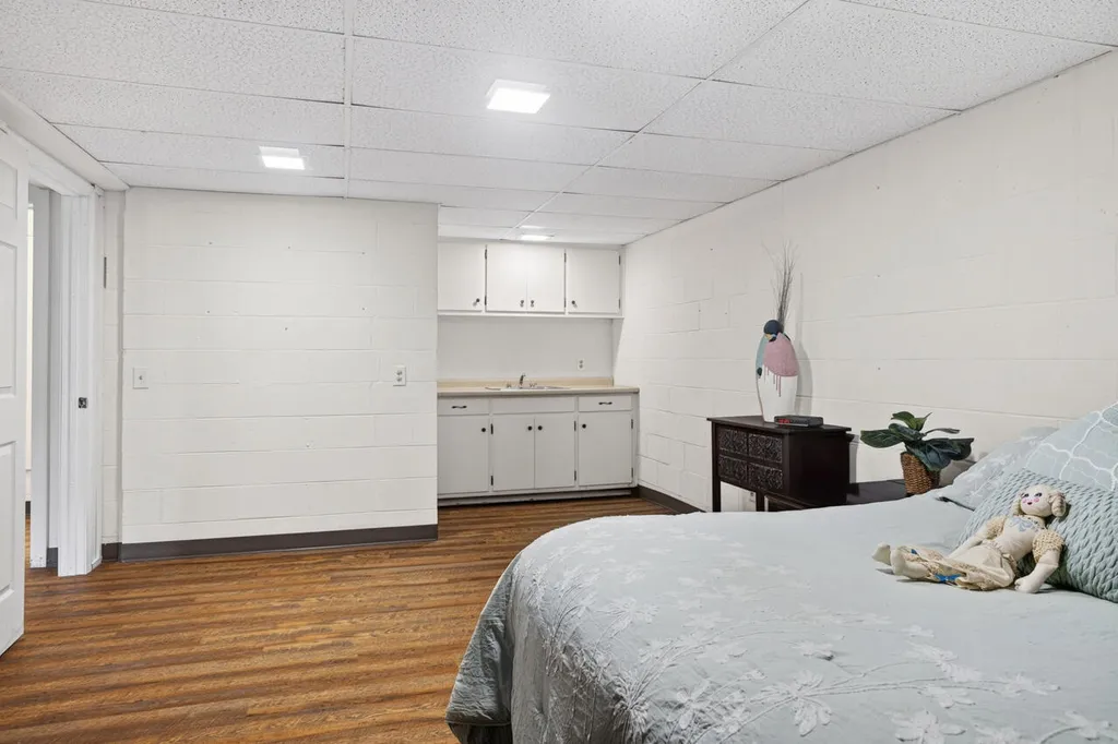 1207 E Dogwood Murray KY 42071